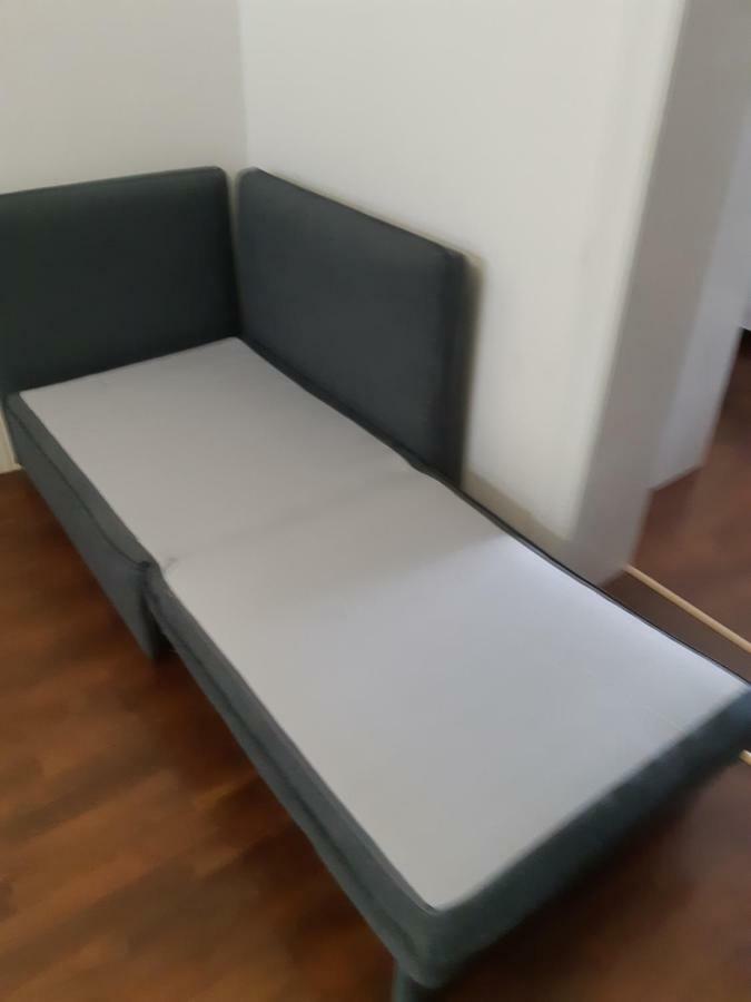 Remontoitu Asunto Vanhassa Talossa - Renovated Apartment At The Heart Of Turku Exterior photo
